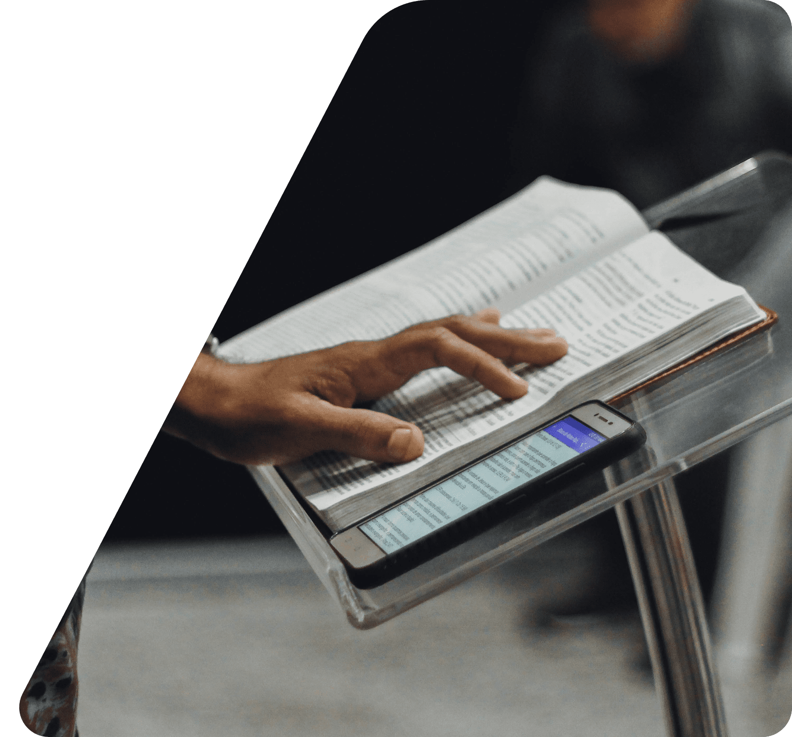 Gottesdienst In Der Gemeinde Oberissigheim