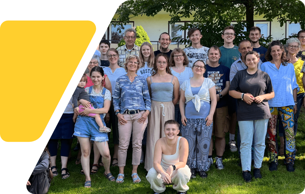 Gruppenfoto Der Cgois Auf Der Gmeindefreizeit